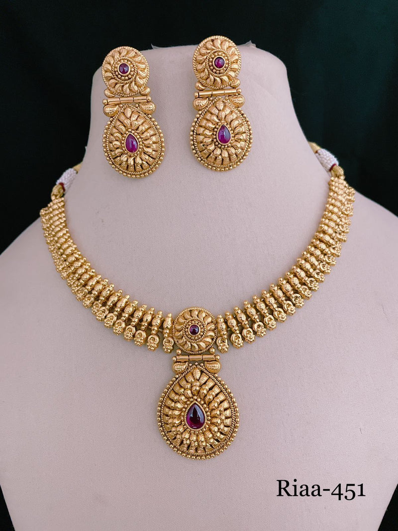 Classic Persian Rose Gold Plated Necklace Set