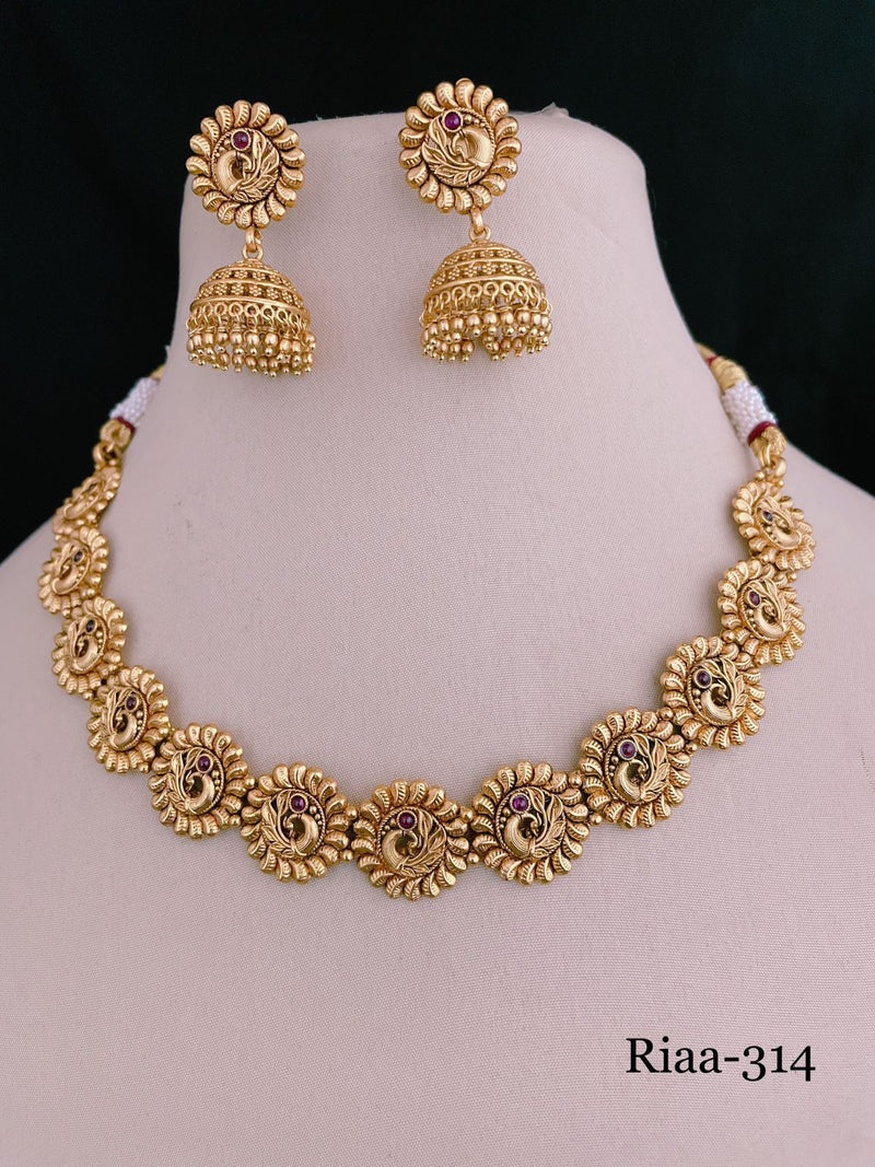 Engraved Floral Gold Plated Necklace Set