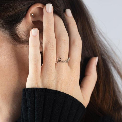 Meretriciousness Dainty Name Ring